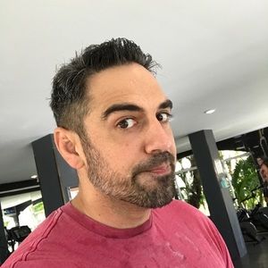 Meet your Posher, Kyle